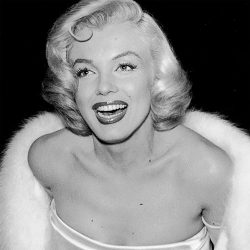 Marilyn 35